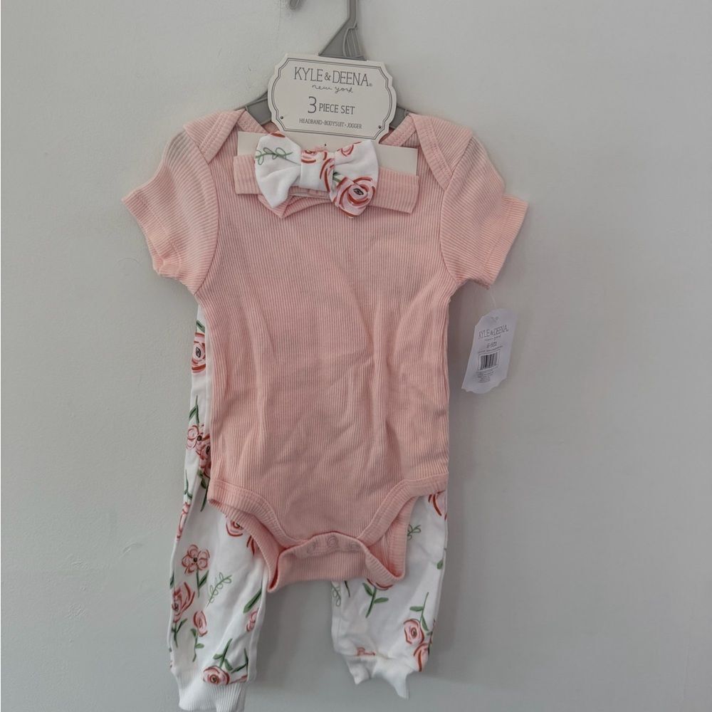 Kyle & Deena Blush and White Floral Kids Set